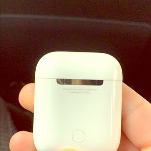 AirPods Generation 1